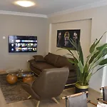 Sea View, Your Home In The Center Of Alsancak